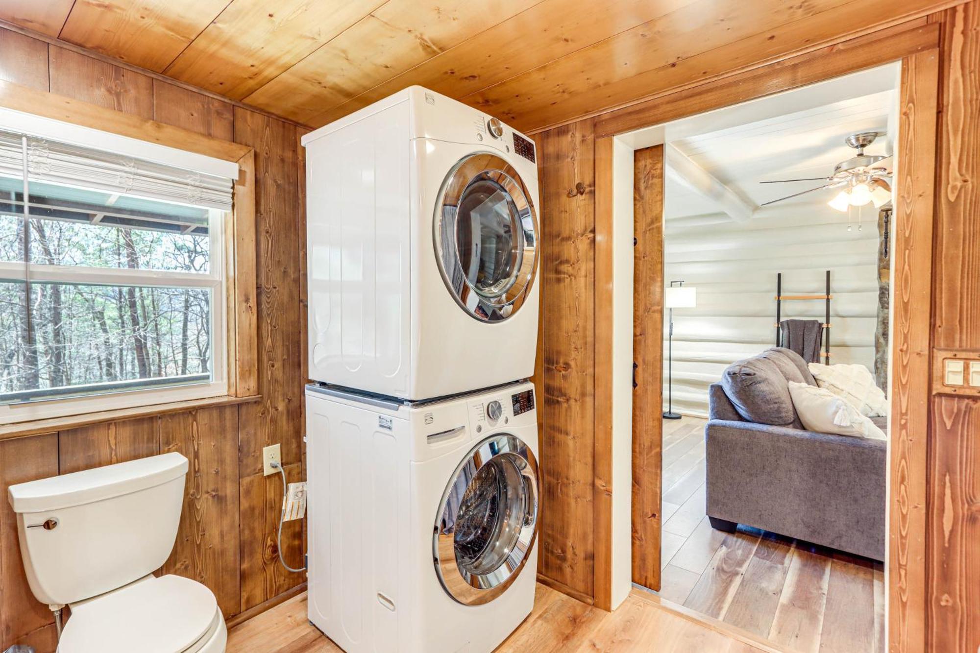Dog-Friendly Hiawassee Cabin With Decks And Fire Pit! Esterno foto